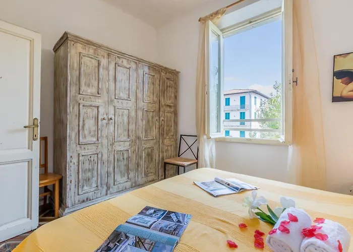 Il Gladiolo - Focette 100m From Sea - Happy * מרינה די פיאטרסנטה