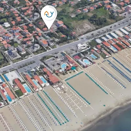 Il Gladiolo - Focette 100mt From Sea - Happy Marina di Pietrasanta
